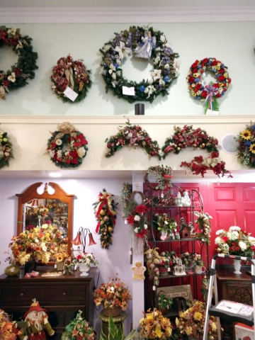 Various Winter wreaths